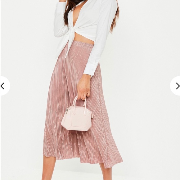 Missguided Pink Plisse Midi Skirt - Picture 4 of 6